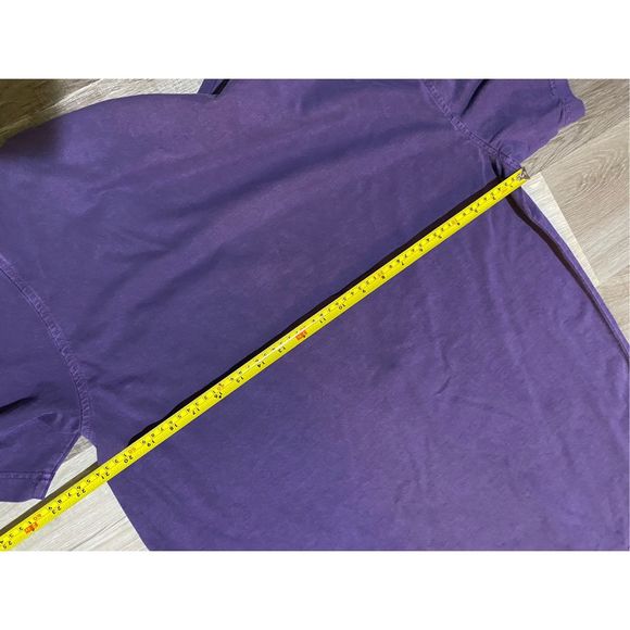 Izod NWT Luxury Sport Vintage Mineral Plum Purple Pocket T-Shirt, Size Large - Picture 7 of 7